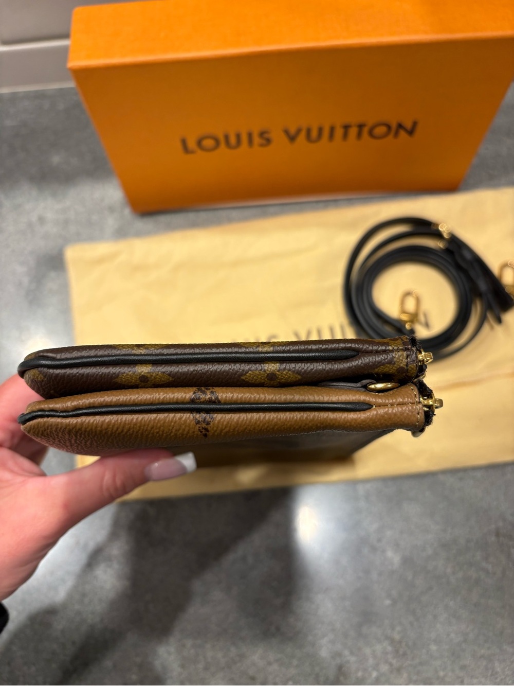 Louis Vuitton Double Zip Pochette Monogram Giant - Picture 6 of 16